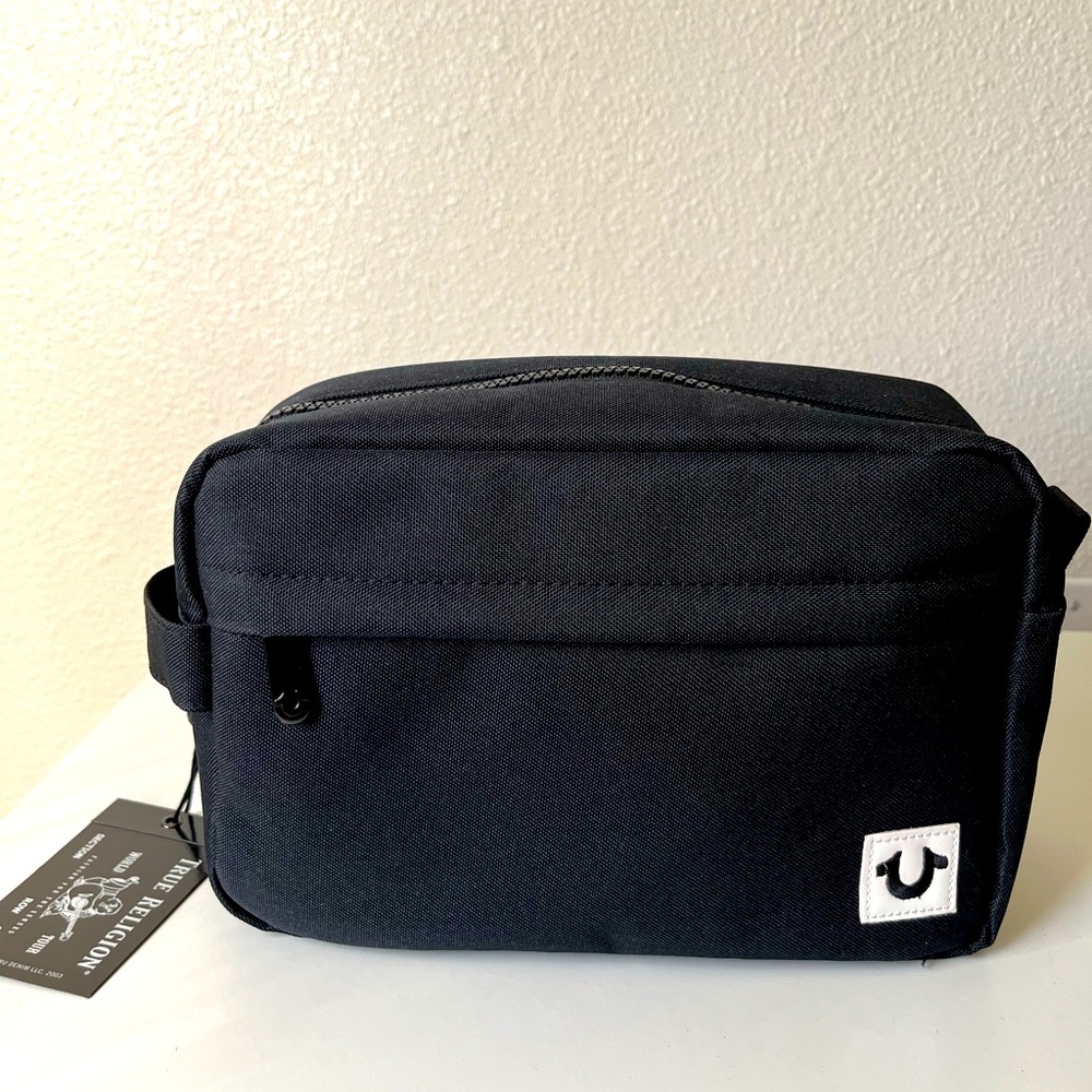 TRUE RELIGION TRAVEL BAG